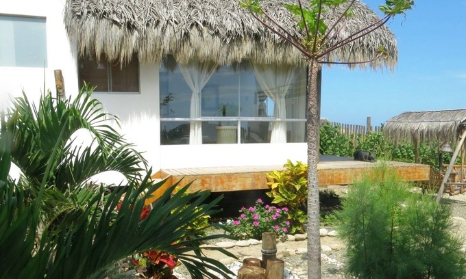Mancora House | Beachfront Bugalow "Gabriel" in Mancora