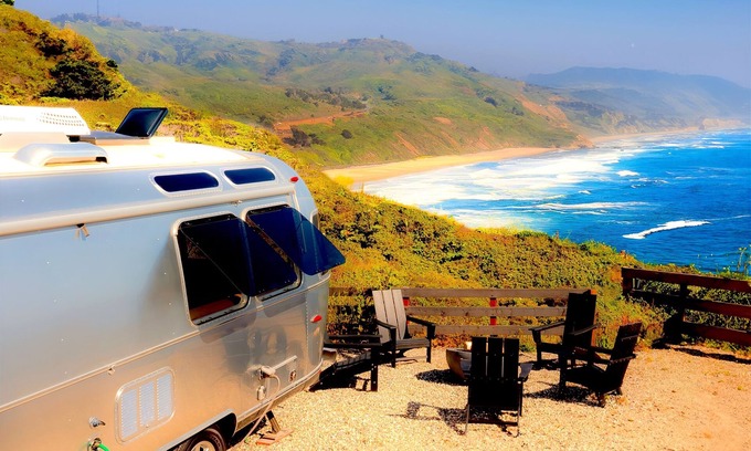 Half Moon Bay Resort | Beachfront California Coast Airstream