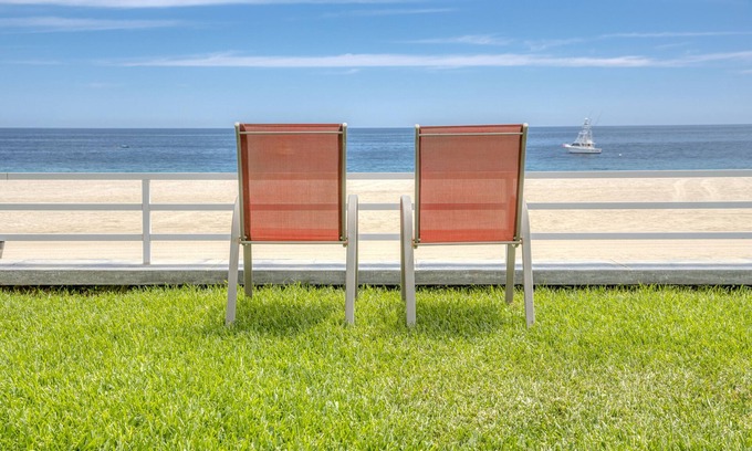 Los Barriles House | Beachfront Contemporary The Heart Of Los Barriles! New 1/1 Guest Casita add-on!