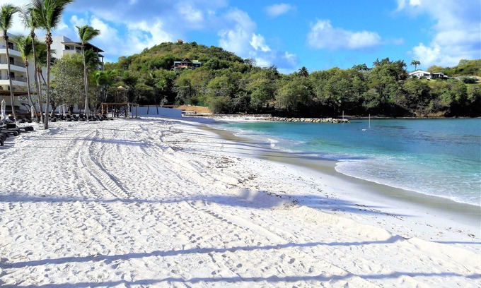 Bonne Terre Cottage | Beachfront Cottage - Min To Beach & Royalton Resort