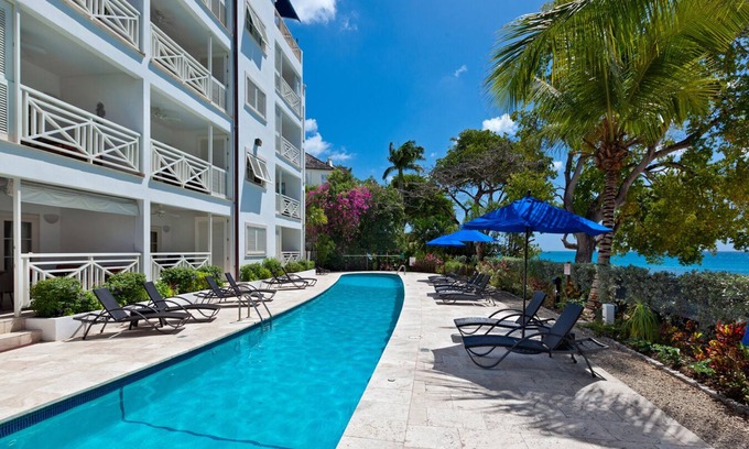 Old Trees Bay Apartment | Beachfront luxury modern 2-bed apt with pool