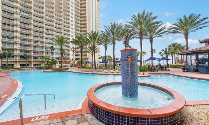 Panama City Beach Resort | Beachfront Paradise with Reserved Parking
