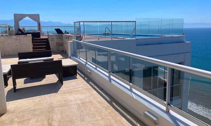 Nuevo Vallarta Apartment | BEACHFRONT PENTHOUSE with PRIVATE POOL