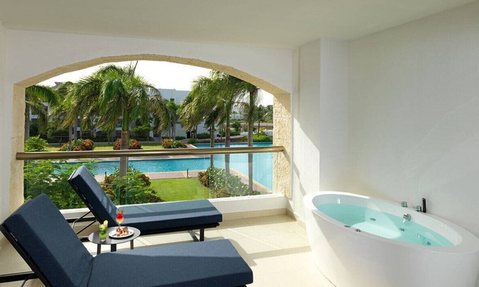 Punta Cana Hotel | Beachfront Resort in Punta Cana with Vibrant Casino & 13 Pools | 3 Units