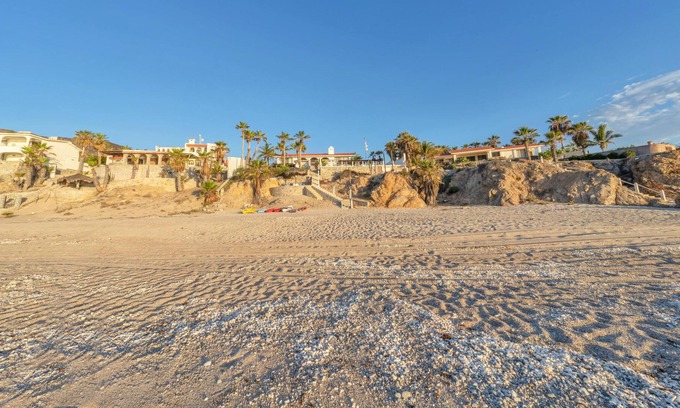 Pescadero House | Beachfront Villa + Casitas w/ pool - perfect for Reunions, Weddings & Retreats!