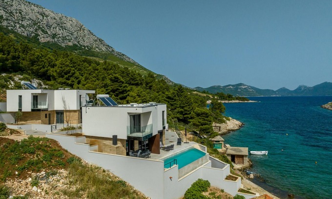Orebic Villa | Beachfront villa Luce with seaview and pool
