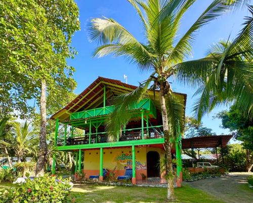 Puerto Jimenez House | Beachfront with mountain view