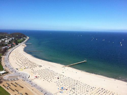 Alt-Travemunde/Ronnau Apartment | Beachside 2-Zimmer-Wohnung mit Meerblick