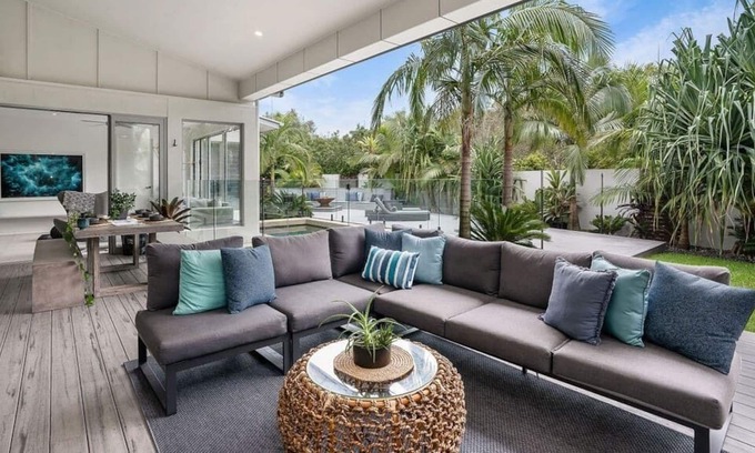 Yaroomba House | 'Beachside Bliss' - Luxury Family Oasis!