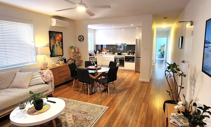 Maroubra Apartment | Beachside Bliss! Maroubra Beach Prime Location