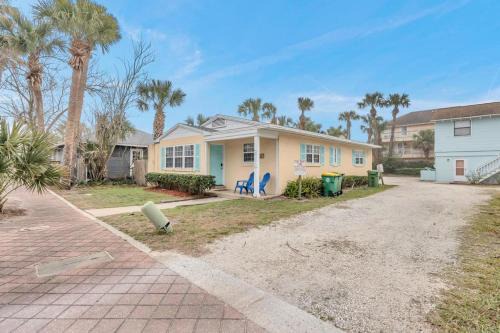 Jacksonville Beach House | Beachside Cottage Home - Short Walk to the Beach