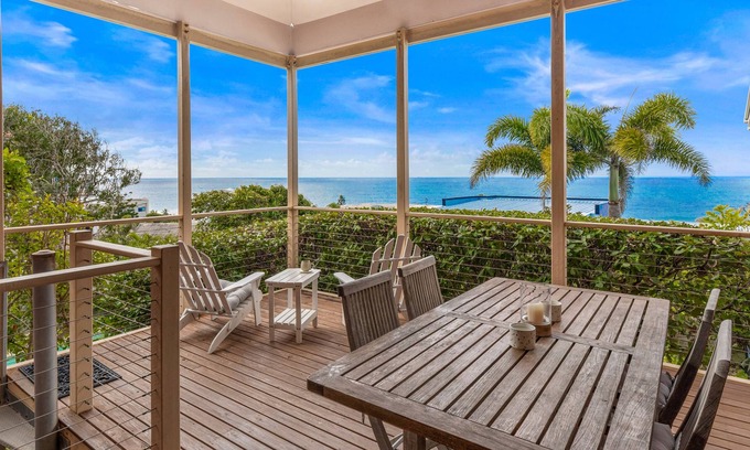 Sunshine Beach Villa | Beachside Escape, Sunshine Beach