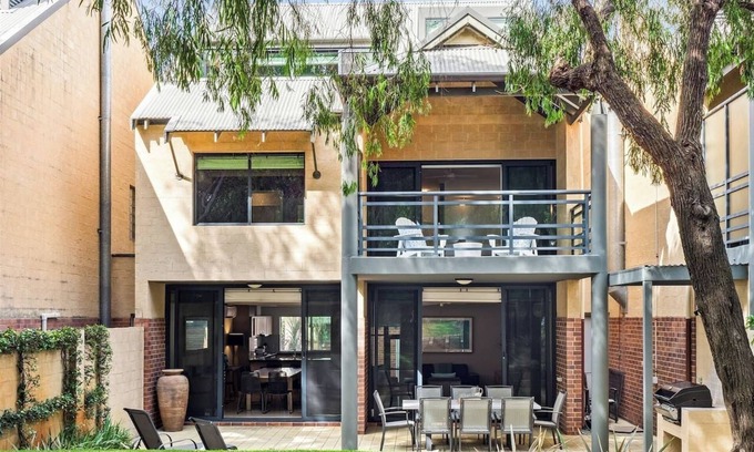Broadwater House | Beachside Getaway Family Villa at Sebel Resort
