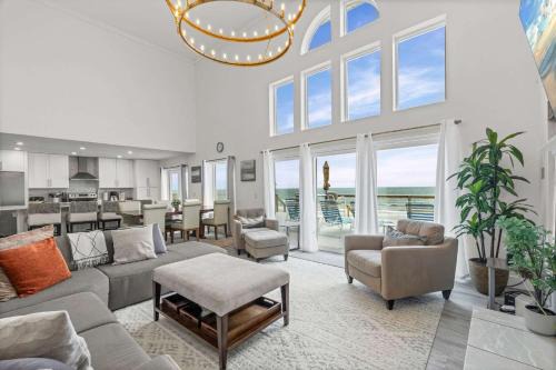 South Ponte Vedra Beach House | Beachside Paradise - Beautiful Remodeled home