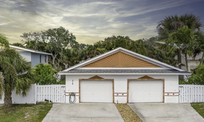 Port Canaveral Villa | Beachside Villa