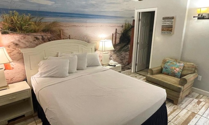 Gulf Shores Hotel | Beachview 208