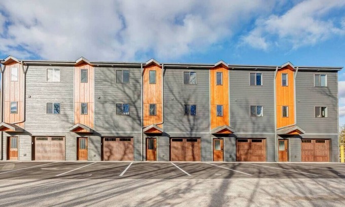 Sister Bay Condo | Beachview Condo No 6