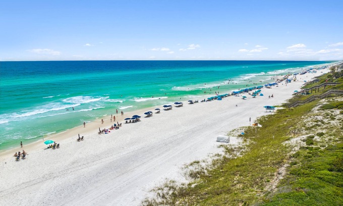 Seagrove Beach Condo | Beachwood Villas by Panhandle Getaways