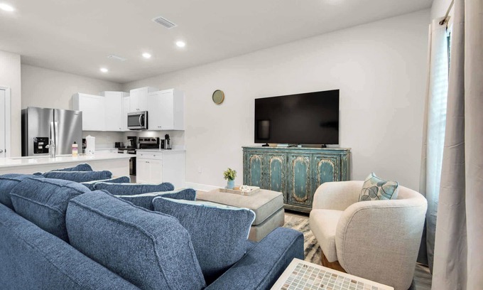 Gulf Breeze House | Beachy Gulf Breeze Home | Family & Pet Friendly