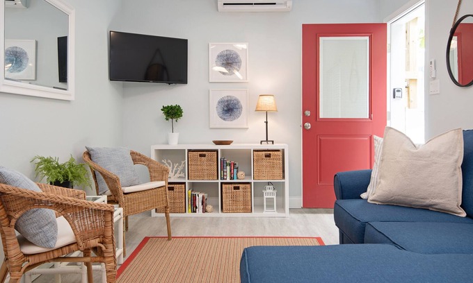 Downtown Dunedin Apartment | Beachy Modern Getaway I