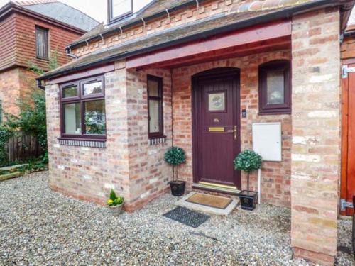 Malvern House | Beacon Cottage