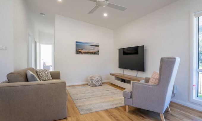 St. Georges Basin House | Beadnell By The Bay - peaceful tranquillity