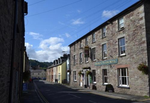 Brecon House | Bear cottage