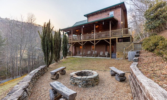 Sugar Grove Cabin | Bear Creek - Beautiful home with gas fireplace, custom wood burning firepit, shuffleboard, and more!