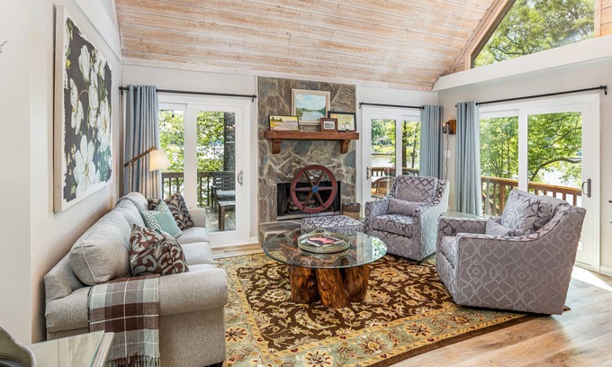 Eatonton House | Bear Creek Quiet and Secluded!