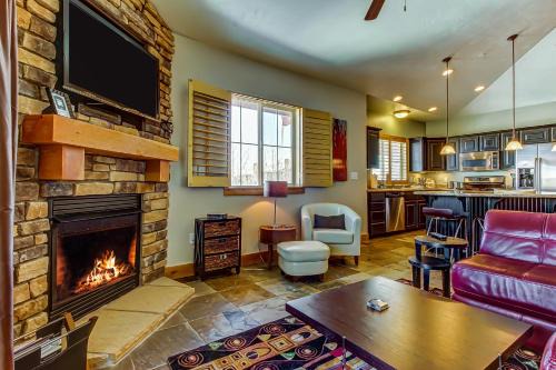 Bear Hollow Village Apartment | Bear Hollow Condo #4308