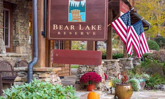 Bear Lake Reserve Condo | Bear Lake's Best Condo! CLOSE TO CLUBHOUSE!