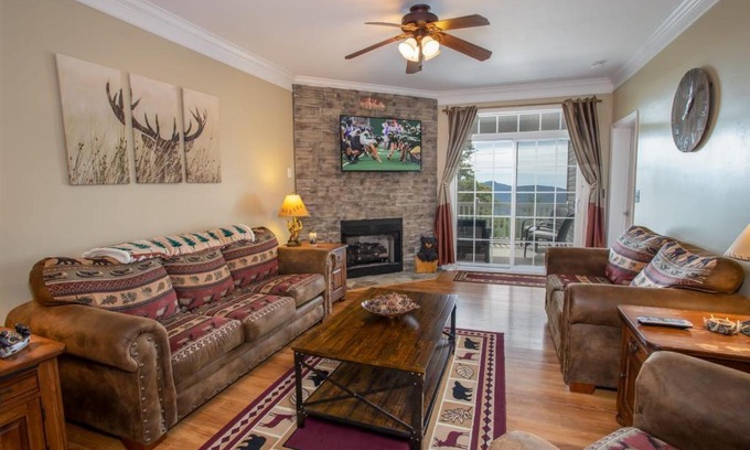Southcrest House | Bear Necessities