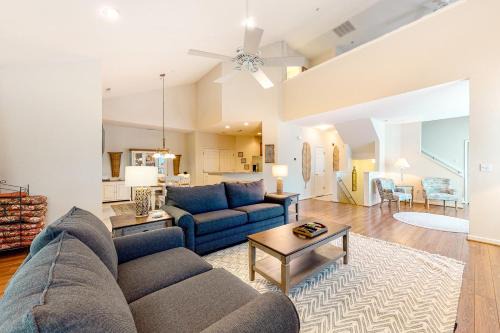 Ocean View Apartment | Bear Trap - 120B Willow Oak
