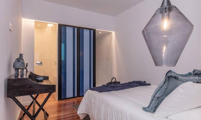 Marvila Apartment | Beato Style East Riverbank