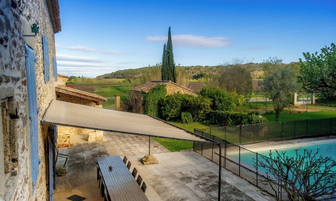 Tresques Other | Beau mas 12 Personnes Avec Piscine et Wifi