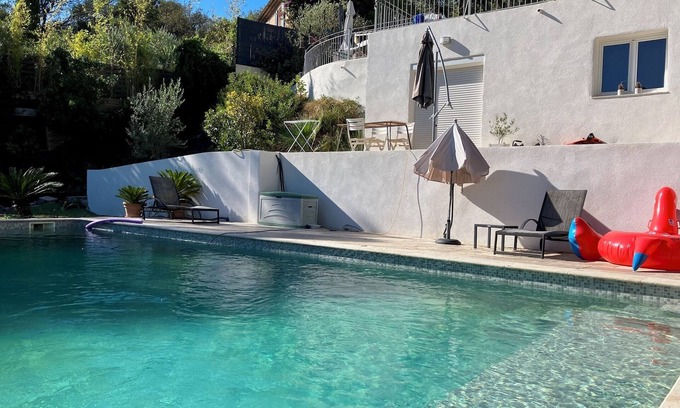 Valescure Apartment | Beau Studio Meuble Dans Villa Avec Piscine