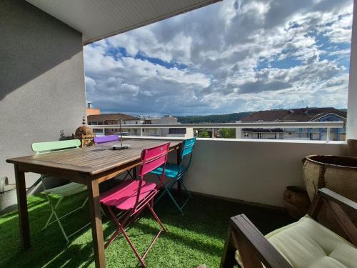 Billere Apartment | Beau T3 lumineux avec terrasse et parking privé