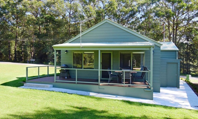 Kangaroo Valley House | Beau Villa - Two bedroom Villa on golf course