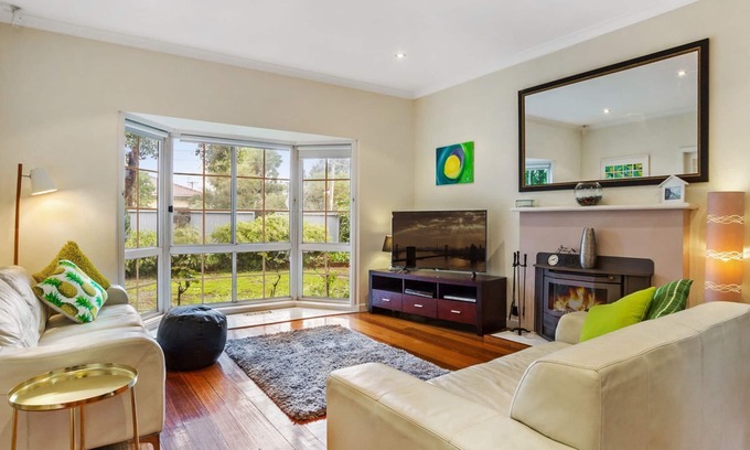 Beaumaris House | BeauBay Beaumaris House Lifestyle beach location. Private pool, garden. 4 bed