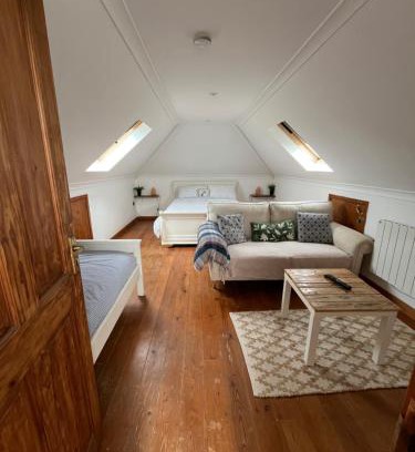 St Brides Apartment | Beaufighter