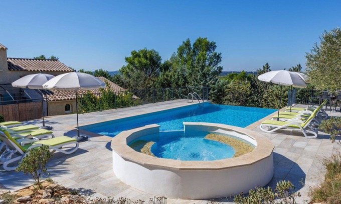 Saint-Hilaire-d'Ozilhan House | Beautiful private villa with WIFI, A/C, private pool, hot tub, TV, patio, panoramic view and par.