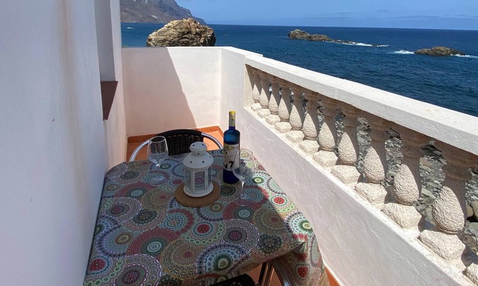 Santa Cruz de Tenerife House | Beautiful Sunsets from the Balcony El Roque