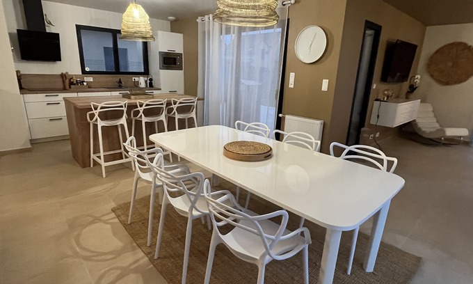 Saint-Meloir-des-Ondes House | Beautiful new house, ideal for family or friends, near Saint Malo.