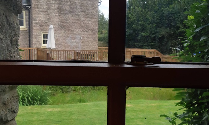 Redbrook Cottage | Beautiful 1-bed Cottage in Trellech