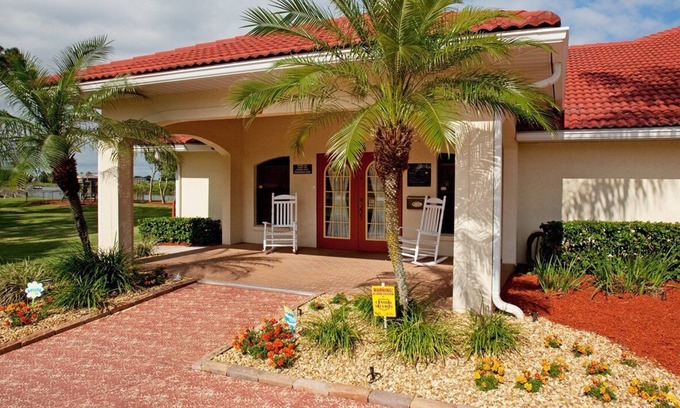 Sebring Apartment | Beautiful 1 bedroom unit at resort, sleeps 4