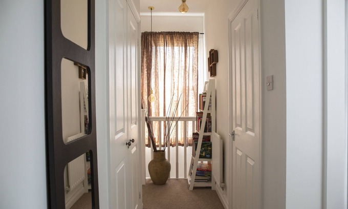 City Centre House | Beautiful 2-bedroom Townhouse in Stratford Upon Avon