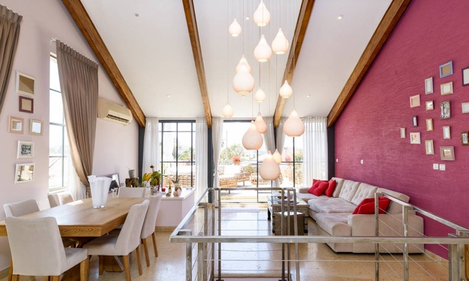 Neve Tzedek Hotel | Beautiful 2 BR penthouse on Neve Tzedek