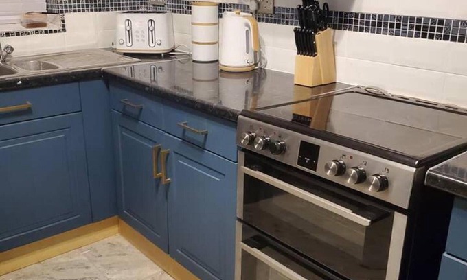 Bridgend House | Beautiful 2-bed House in Bridgend