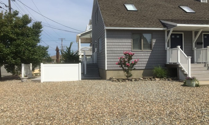 Ortley Beach House | Beautiful 2 bedroom/1 bath duplex in Lavallette