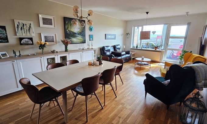 Kopavogur Apartment | Beautiful 2-bedroom apartment in Kópavogur